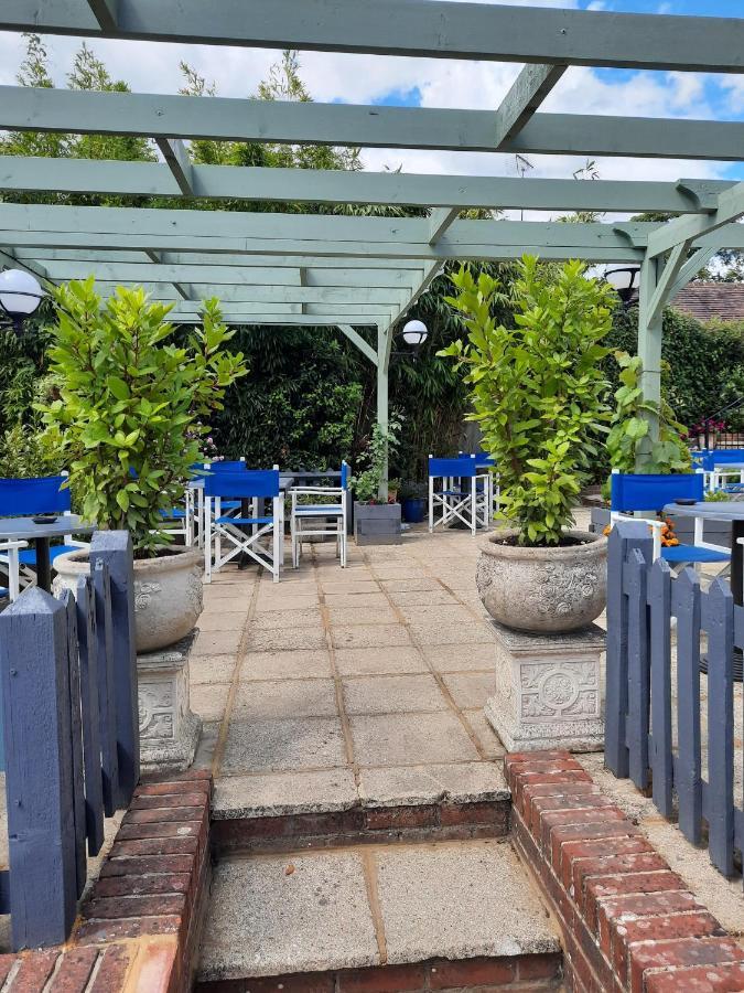 Hotel The Labouring Man Coldwaltham Esterno foto